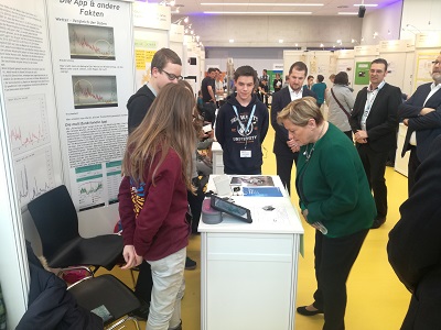 Kultusministerin bei den FAG‘lern