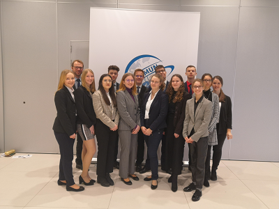 FAG-Schüler bei Thimun